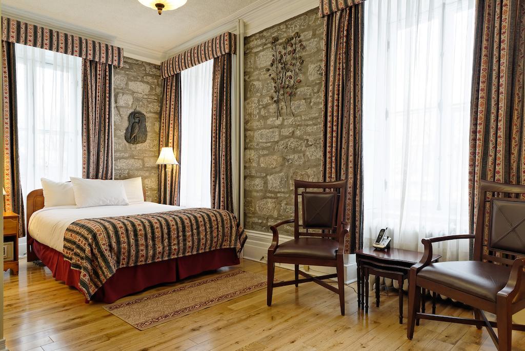 Hotel Manoir De L'Esplanade Quebec City Room photo